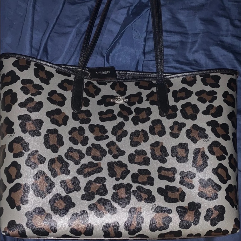 Authentic Coach large shoulder bag